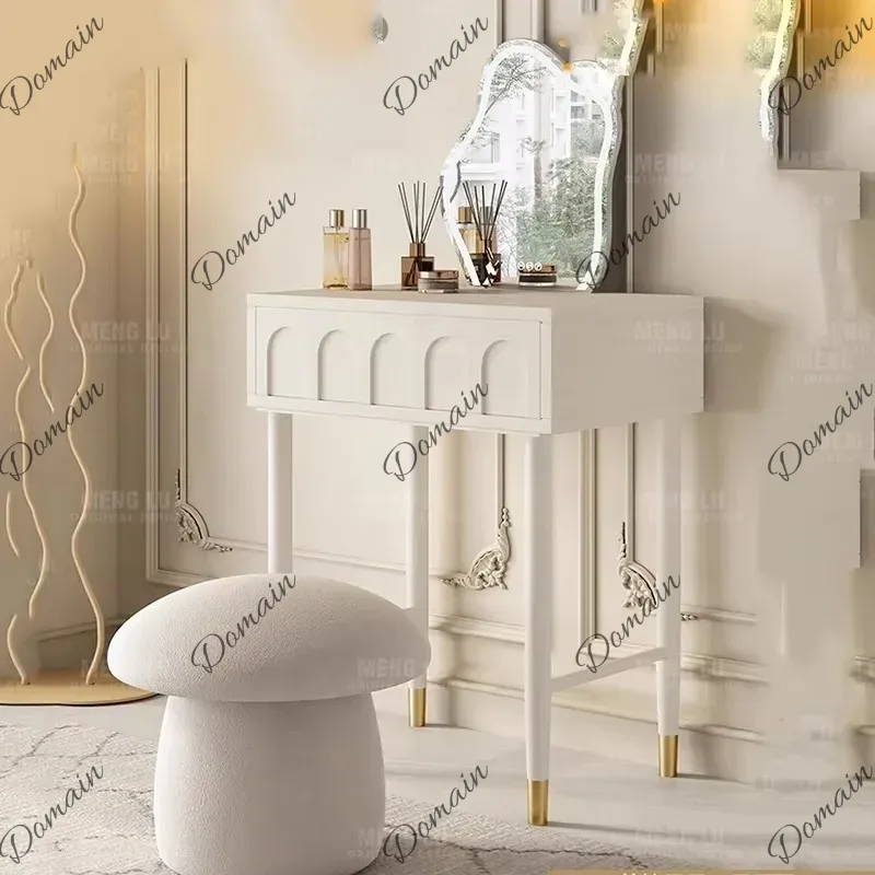 Mesa de toucador com espelho d - Beauty Without Makeup avaliação e preço